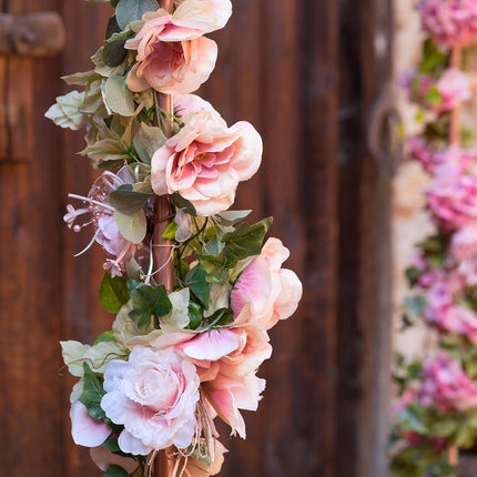 roze kunstbloemen