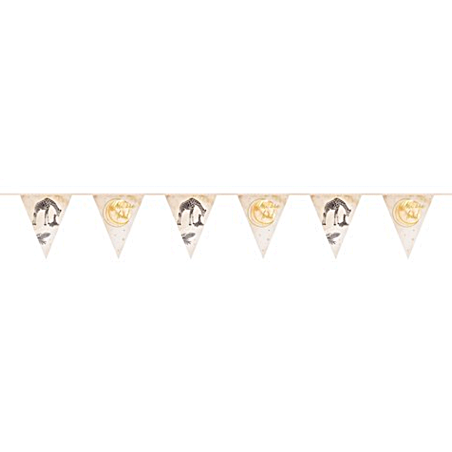 Goud met nude slinger met giraffen erop en de tekst you are loved