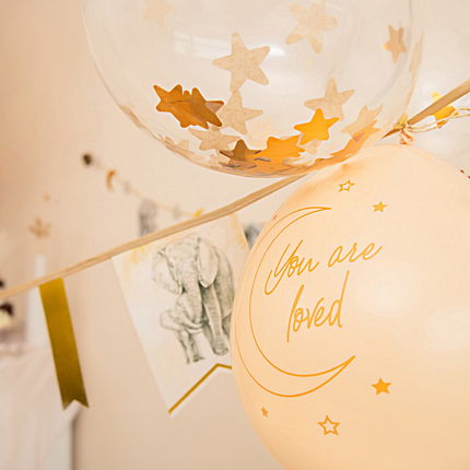 Gender neutrale babyshower met safari versiering