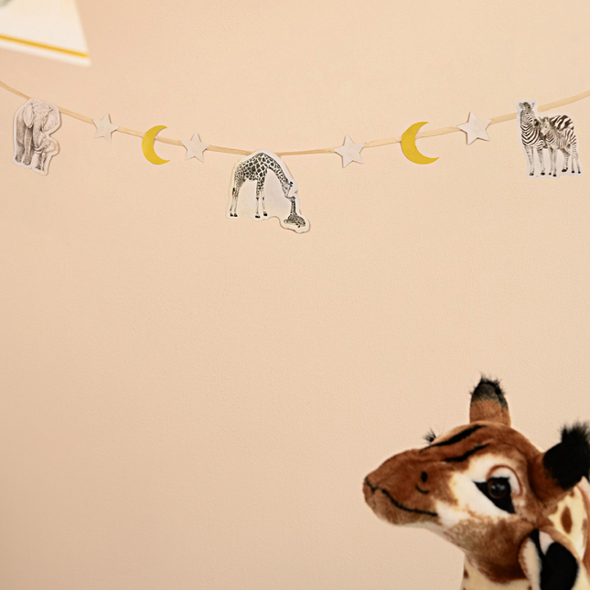 Slinger met jungle dieren in het nude en goud voor een babyshower gender neutraal