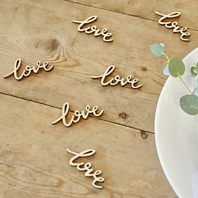 houten confetti love