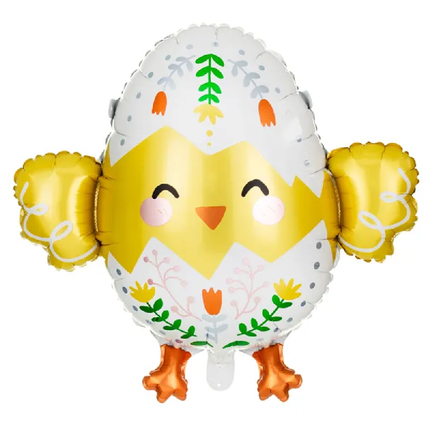 Folieballon in de vorm van een kuiken in een ei versierd met gekleurde bloemen