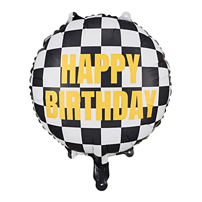 Zwart wit geblokte folieballon met de gele tekst happy birthday voor een auto race thema