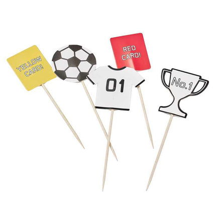 voetbal cupcakes met cupcake toppers