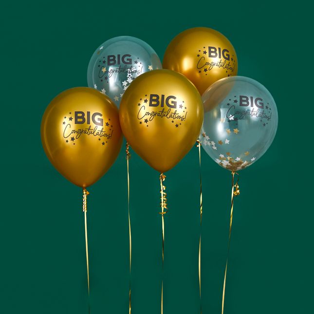 Gouden en confetti ballonnen met de tekst big congratulations