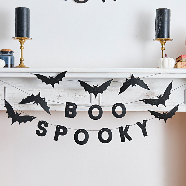 slingers halloween boo spooky met vleermuizen zwart