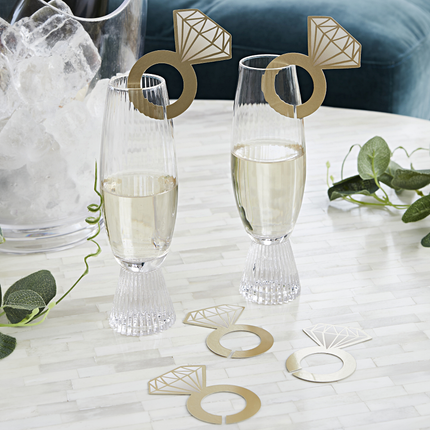 drankjes versiering diamanten ring goud