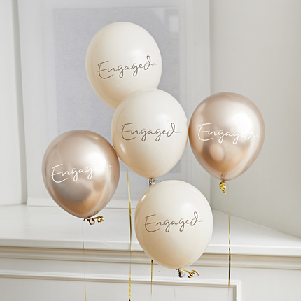 ballonnen engaged beige en goud