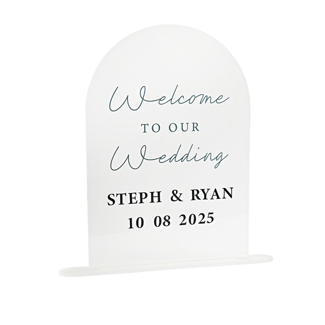 acryl bord met zwarte tekst welcome to our wedding