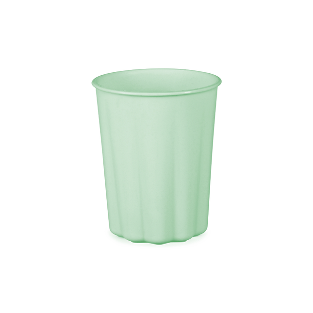 saliegroene, plastic beker