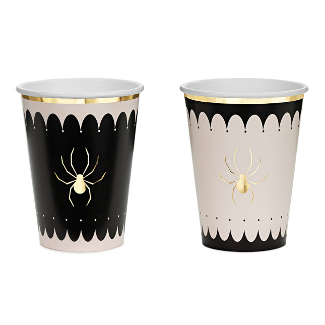 beige en zwarte bekers halloween met gouden spin