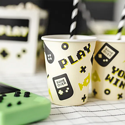Bekers game over voor een gaming thema feest