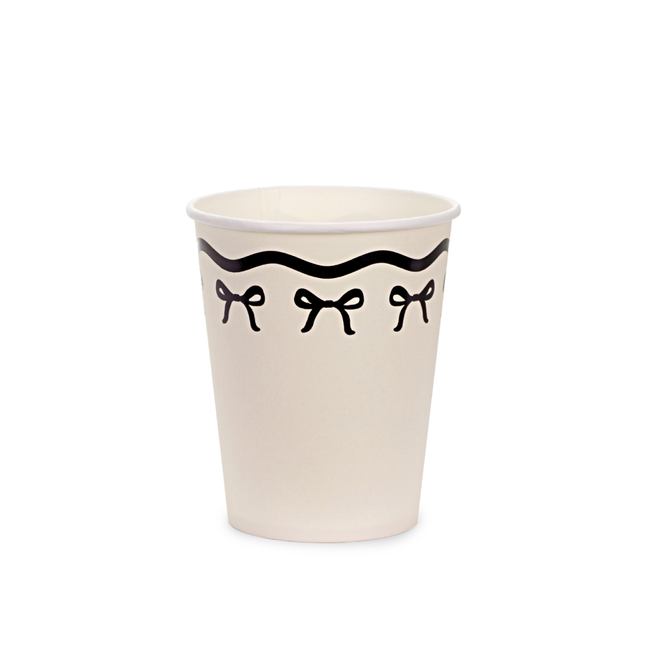 creme bekers met zwarte strikjes