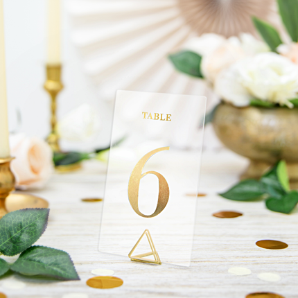 Transparante tafelkaartjes met gouden cijfers