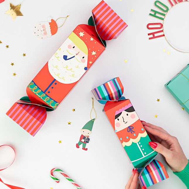 cadeaudoosjes kerstman en kerstvrouw