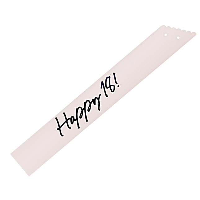 cremekleurige sjerp met zwarte tekst happy 18