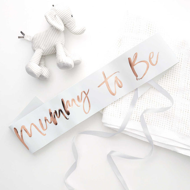 witte sjerp met mummy to be in rose gouden letters