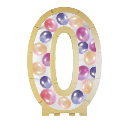 goudkleurig ballonstandaard in de vorm van een 0