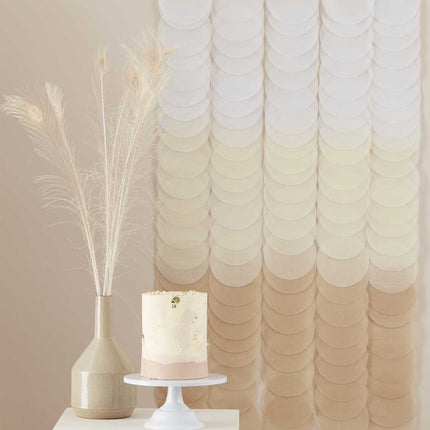 Ballonnen bundel met neutrale tinten voor een babyshower