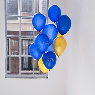 blauwe en gouden ballonnen happy birthday